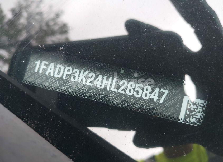 Photo 9 of 2017 Ford Focus SE (VIN 1FADP3K24HL285847)