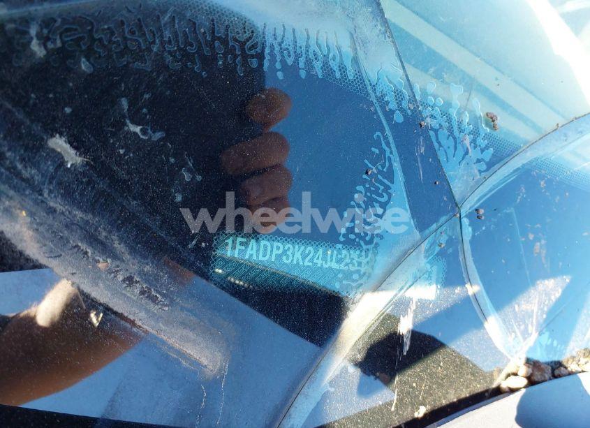 Photo 9 of 2018 Ford Focus SE (VIN 1FADP3K24JL231227)