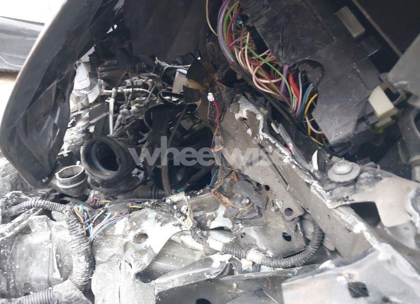 Photo 10 of 2018 Ford Focus SE (VIN 1FADP3K24JL255432)