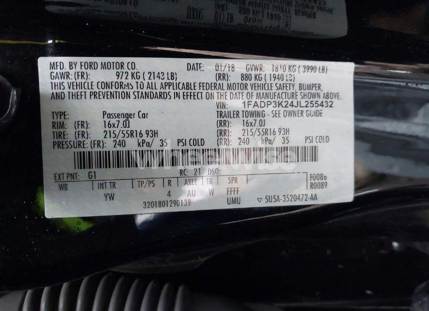 Photo 9 of 2018 Ford Focus SE (VIN 1FADP3K24JL255432)
