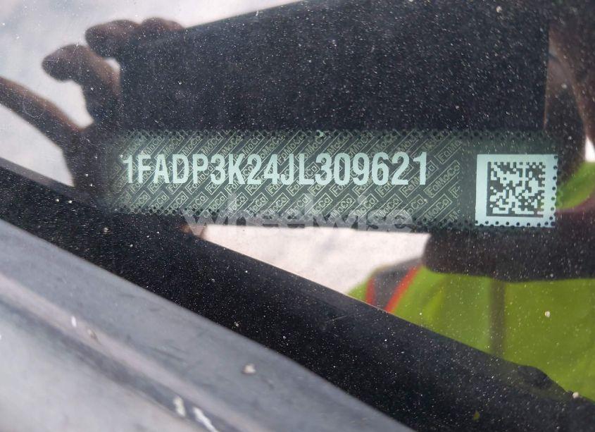 Photo 9 of 2018 Ford Focus SE (VIN 1FADP3K24JL309621)