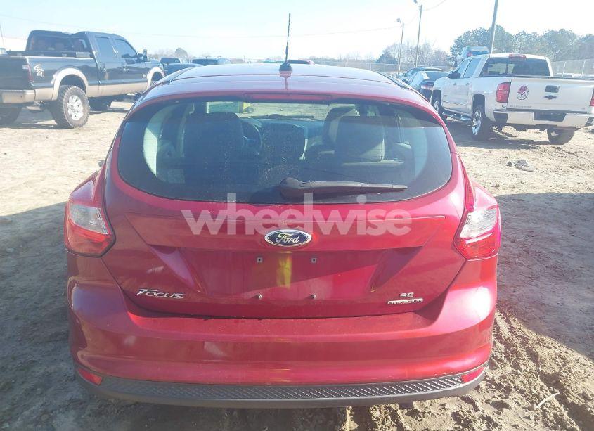 Photo 16 of 2013 Ford Focus SE (VIN 1FADP3K25DL155411)