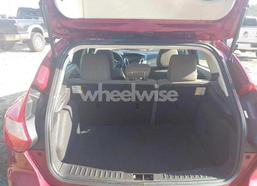 Photo 17 of 2013 Ford Focus SE (VIN 1FADP3K25DL155411)