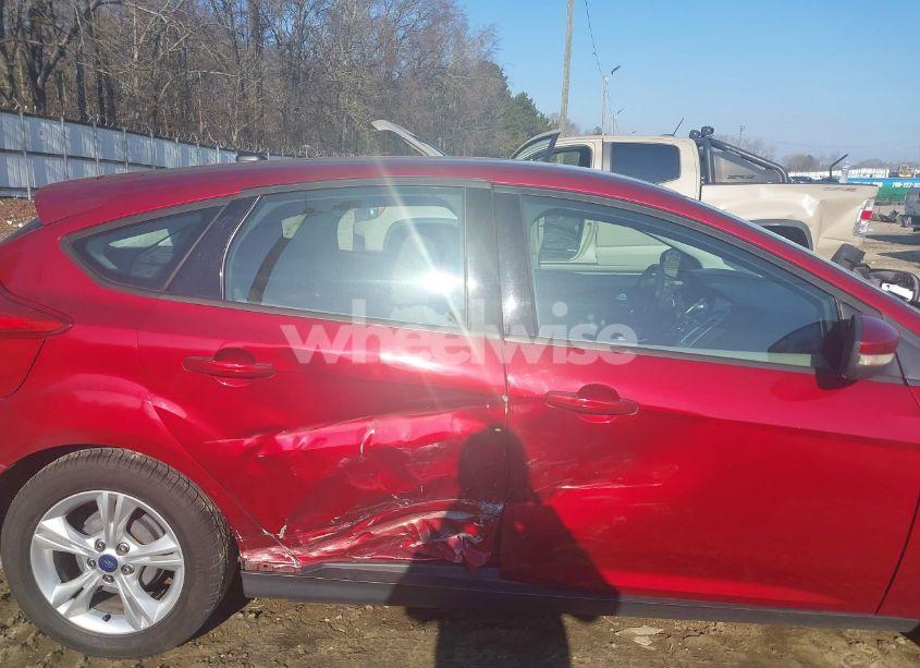 Photo 6 of 2013 Ford Focus SE (VIN 1FADP3K25DL155411)