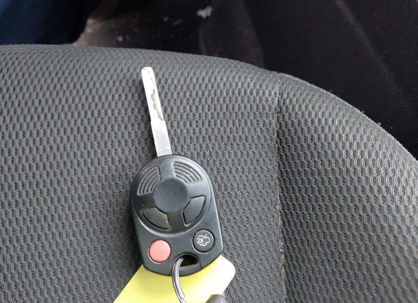 Photo 11 of 2013 Ford Focus SE (VIN 1FADP3K25DL204297)