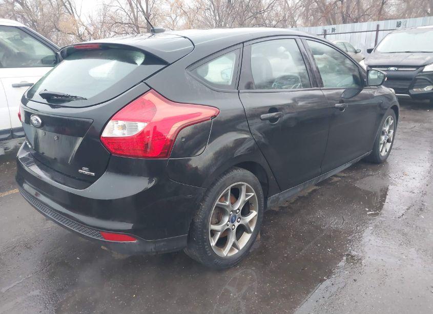 Photo 4 of 2013 Ford Focus SE (VIN 1FADP3K25DL237137)