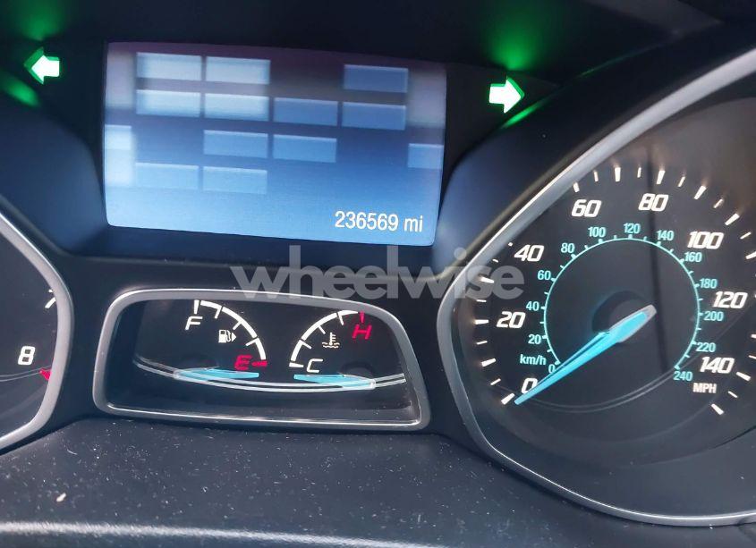 Photo 7 of 2013 Ford Focus SE (VIN 1FADP3K25DL330711)