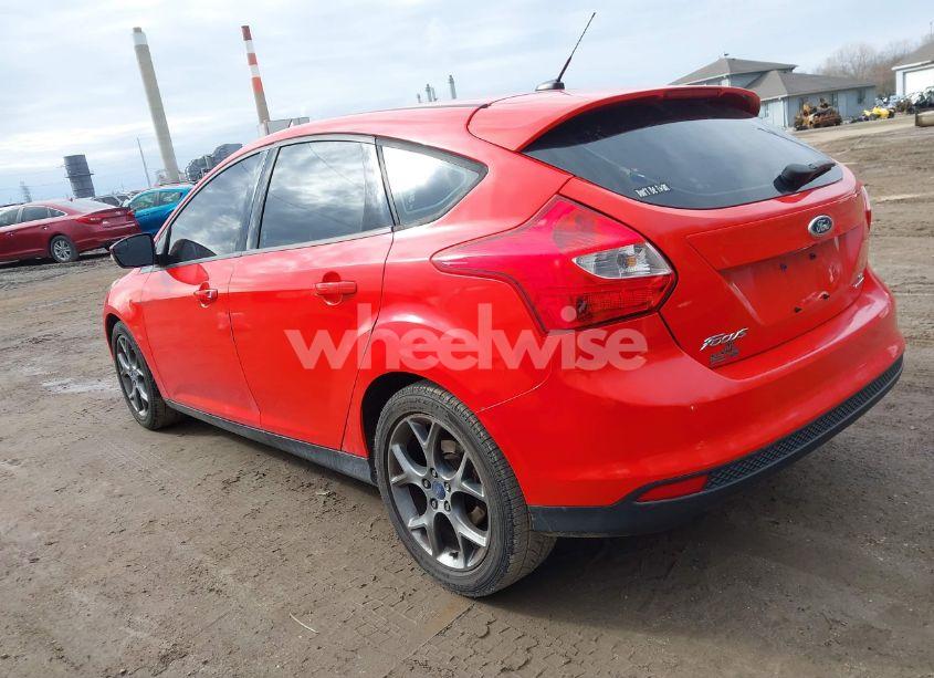 Photo 3 of 2013 Ford Focus SE (VIN 1FADP3K25DL344446)