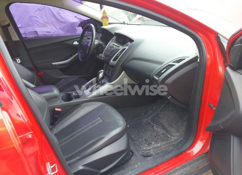 Photo 5 of 2013 Ford Focus SE (VIN 1FADP3K25DL344446)