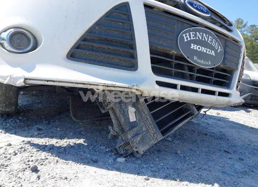 Photo 15 of 2013 Ford Focus SE (VIN 1FADP3K25DL359335)