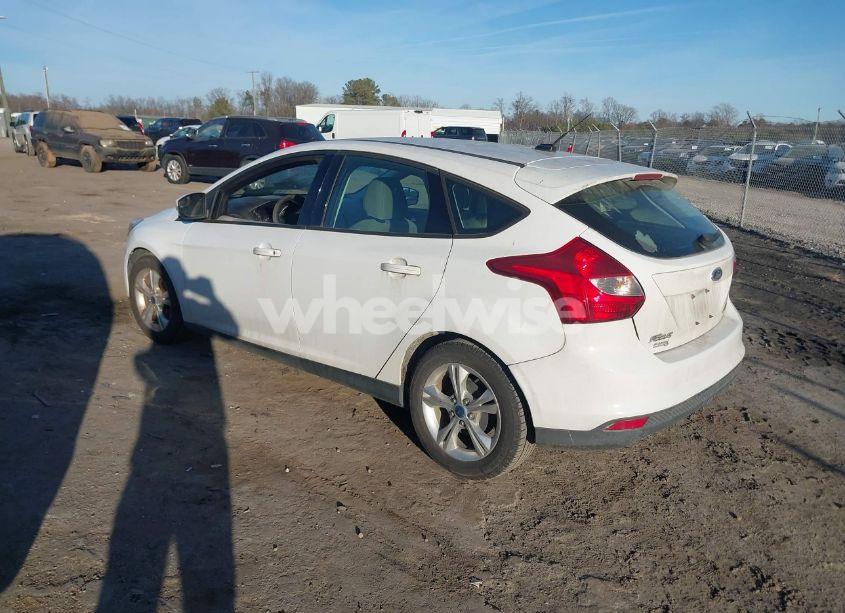 Photo 3 of 2013 Ford Focus SE (VIN 1FADP3K25DL370187)