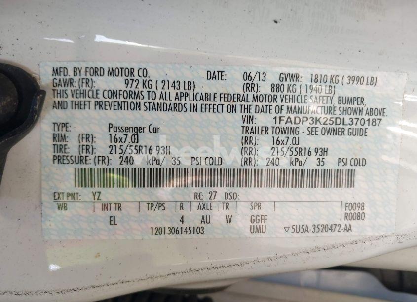 Photo 9 of 2013 Ford Focus SE (VIN 1FADP3K25DL370187)