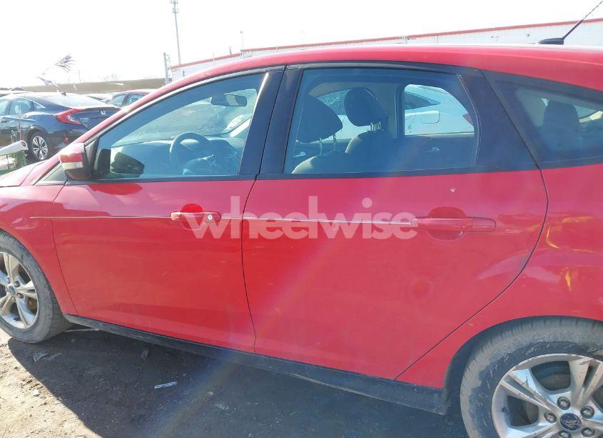 Photo 15 of 2013 Ford Focus SE (VIN 1FADP3K25DL371291)