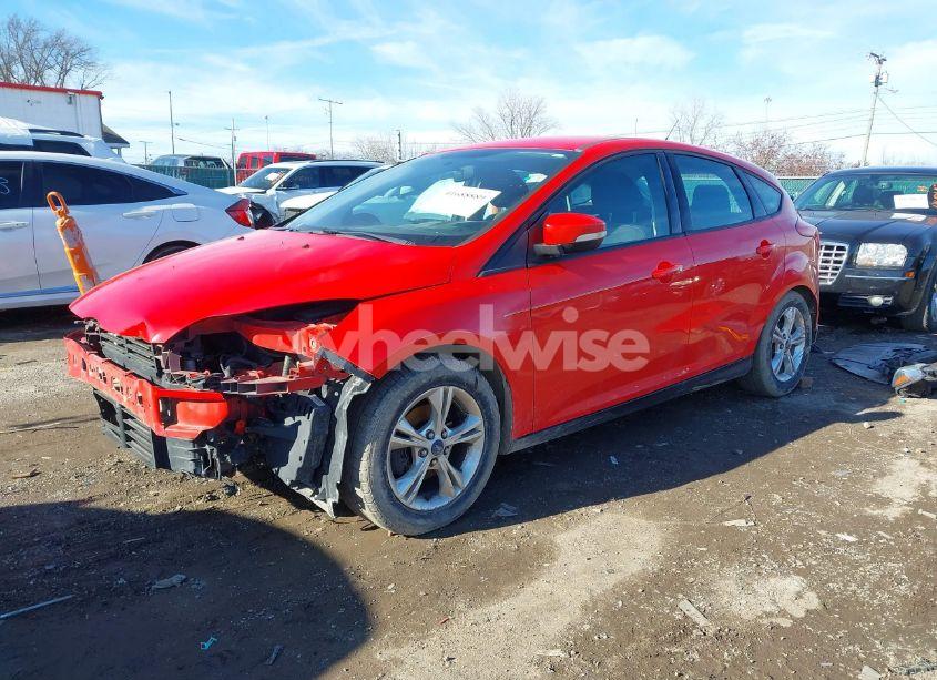 Photo 2 of 2013 Ford Focus SE (VIN 1FADP3K25DL371291)