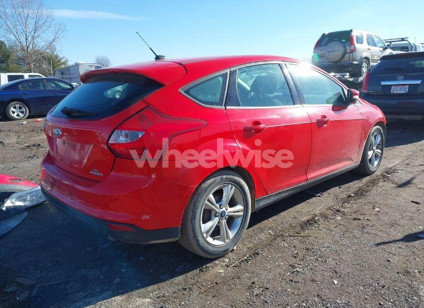 Photo 4 of 2013 Ford Focus SE (VIN 1FADP3K25DL371291)