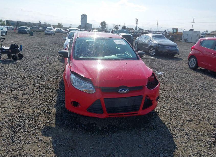 Photo 12 of 2014 Ford Focus SE (VIN 1FADP3K25EL100314)