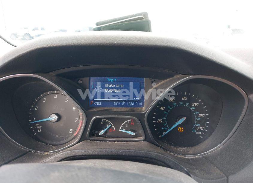 Photo 7 of 2014 Ford Focus SE (VIN 1FADP3K25EL113032)