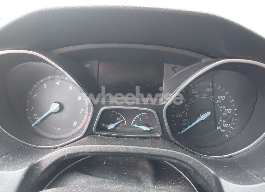 Photo 7 of 2014 Ford Focus SE (VIN 1FADP3K25EL140375)