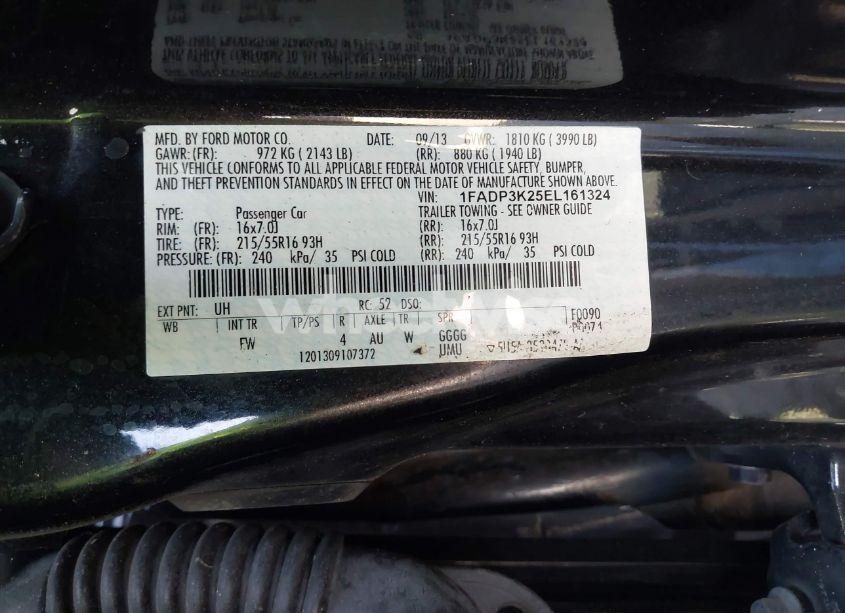 Photo 9 of 2014 Ford Focus SE (VIN 1FADP3K25EL161324)