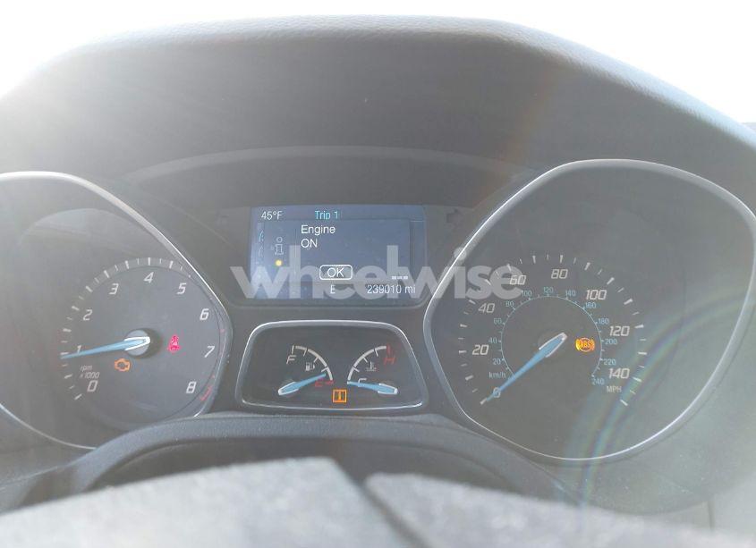 Photo 7 of 2014 Ford Focus SE (VIN 1FADP3K25EL161730)