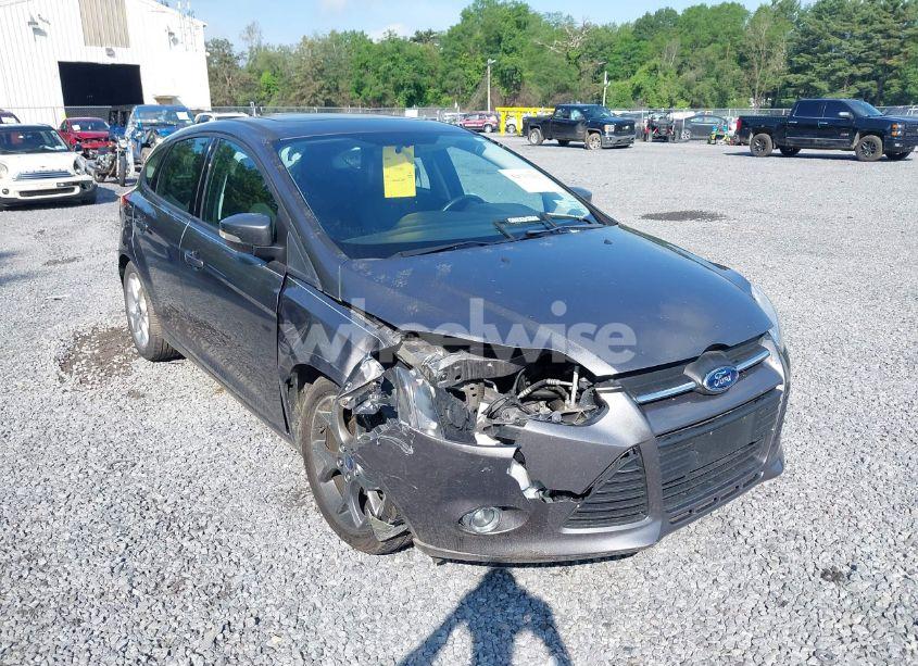 Photo 6 of 2014 Ford Focus SE (VIN 1FADP3K25EL191228)