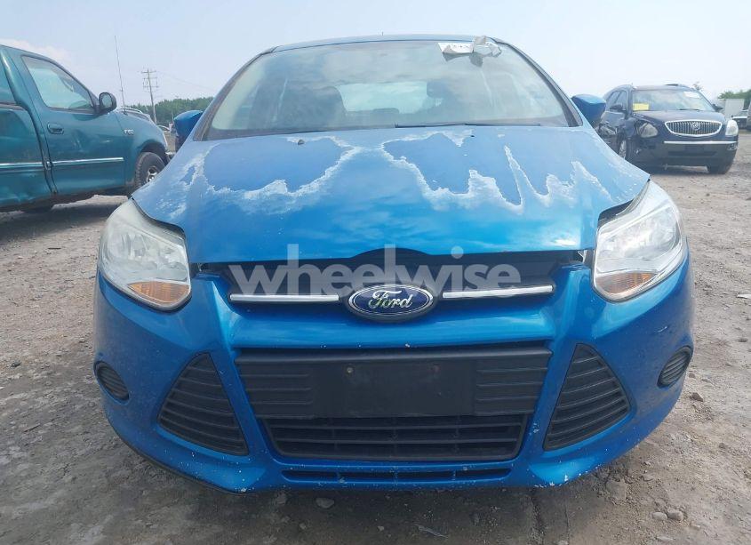 Photo 6 of 2014 Ford Focus SE (VIN 1FADP3K25EL195473)