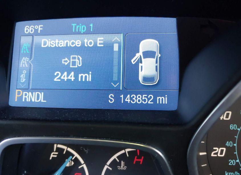 Photo 7 of 2014 Ford Focus SE (VIN 1FADP3K25EL301811)