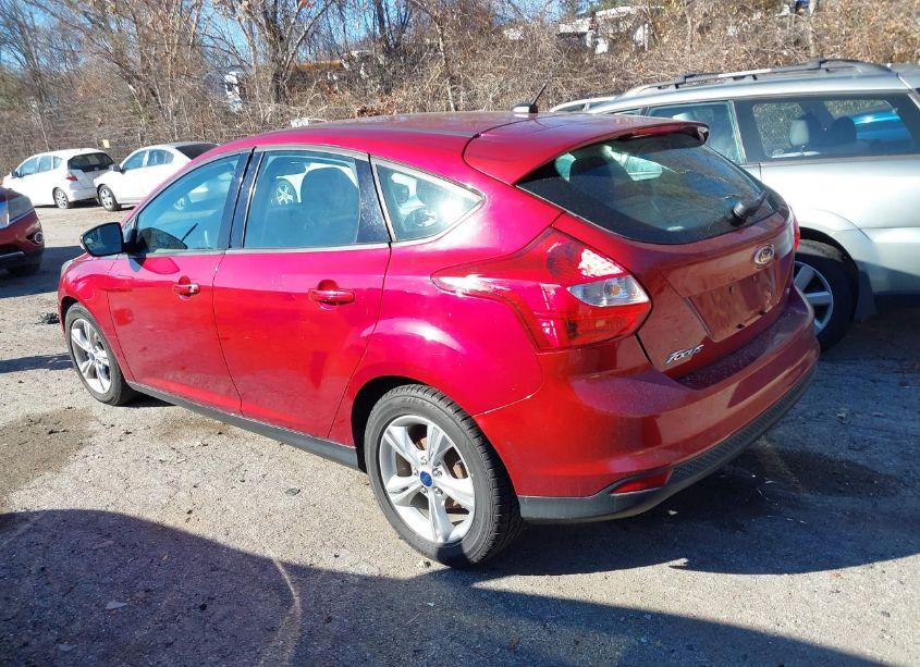 Photo 3 of 2014 Ford Focus SE (VIN 1FADP3K25EL308659)