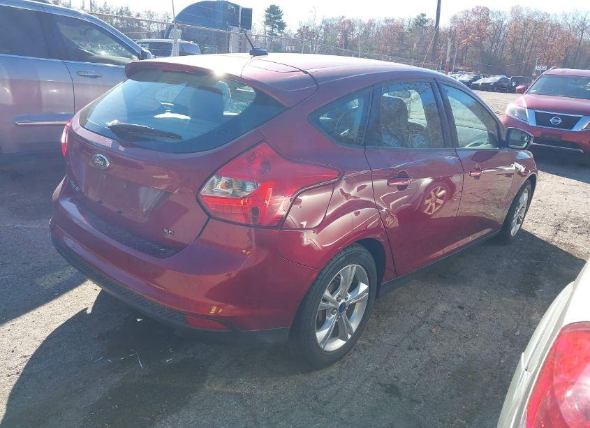 Photo 4 of 2014 Ford Focus SE (VIN 1FADP3K25EL308659)