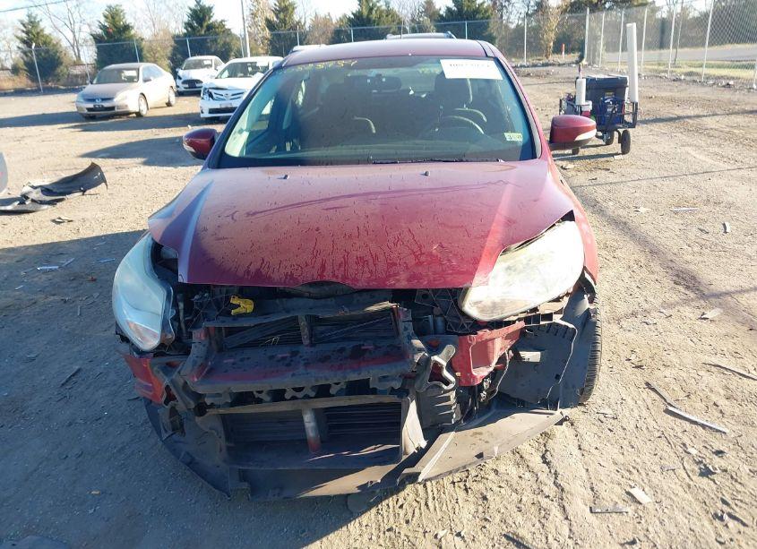 Photo 12 of 2014 Ford Focus SE (VIN 1FADP3K25EL310041)