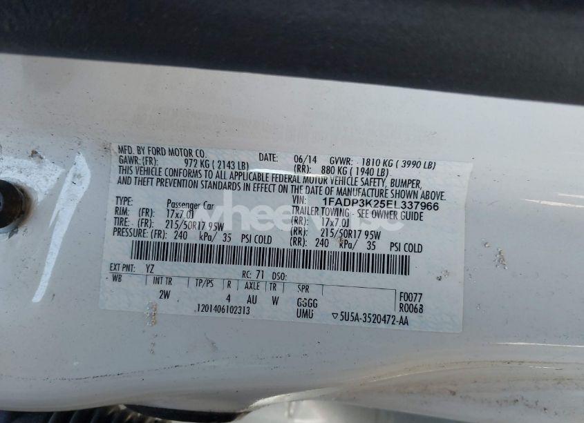 Photo 9 of 2014 Ford Focus SE (VIN 1FADP3K25EL337966)