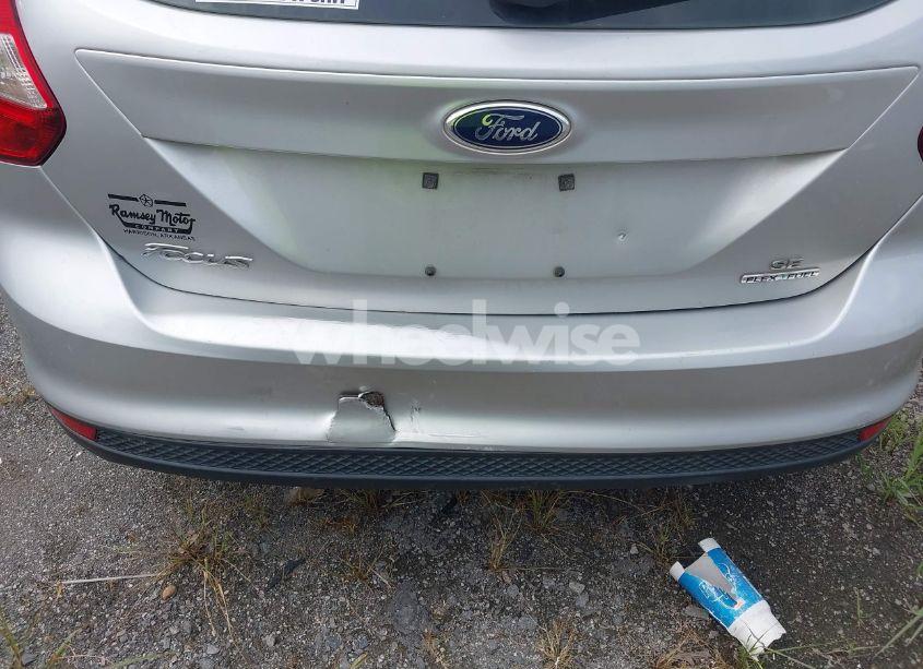Photo 13 of 2014 Ford Focus SE (VIN 1FADP3K25EL373463)