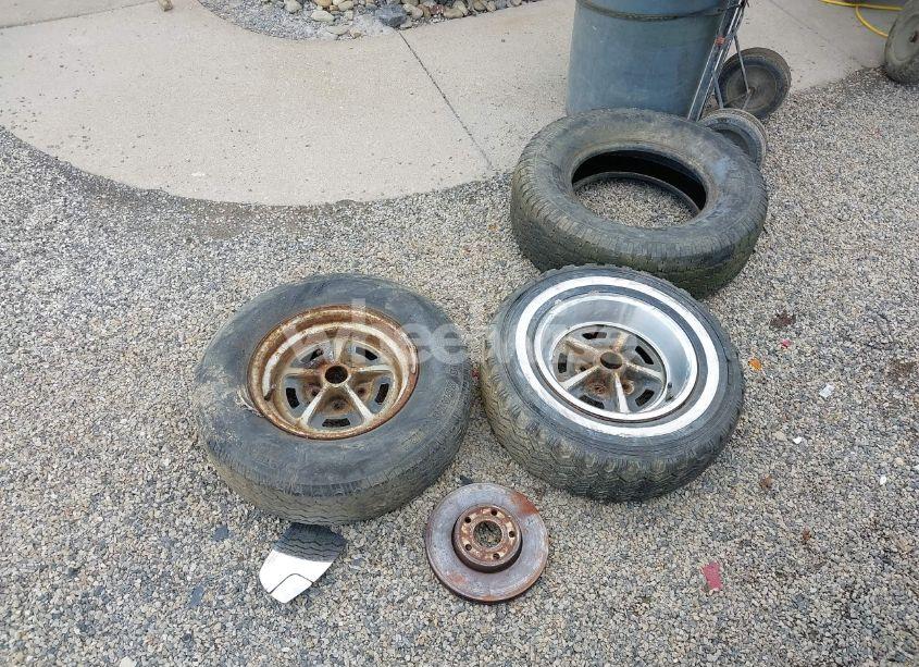 Photo 12 of 2014 Ford Focus SE (VIN 1FADP3K25EL421334)