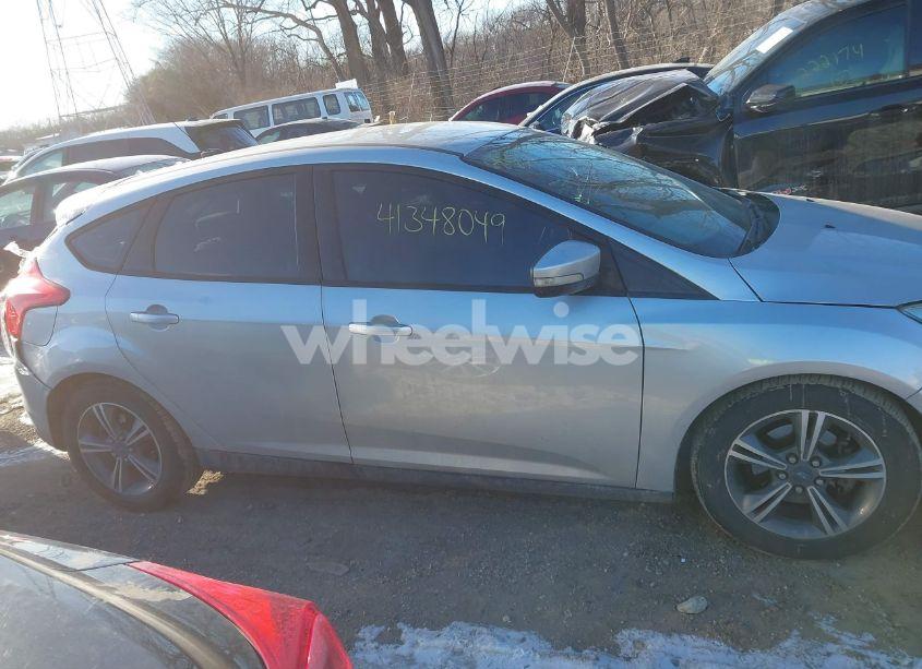 Photo 13 of 2014 Ford Focus (VIN 1FADP3K25EL459503)