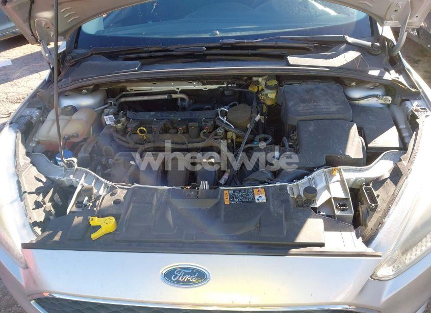Photo 10 of 2015 Ford Focus SE (VIN 1FADP3K25FL223094)