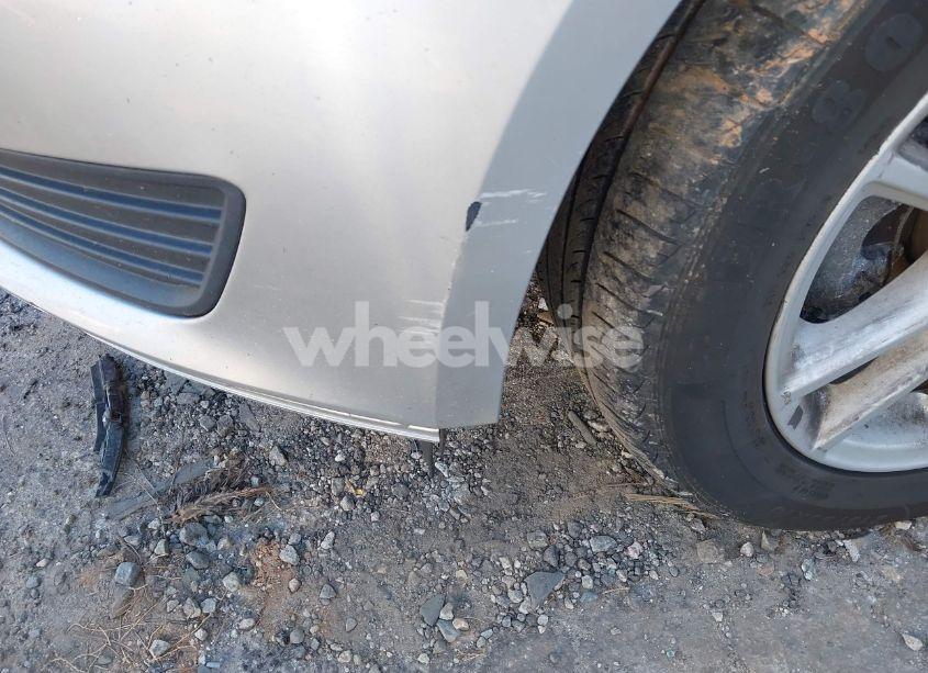 Photo 6 of 2015 Ford Focus SE (VIN 1FADP3K25FL223094)