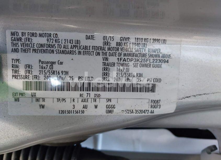 Photo 9 of 2015 Ford Focus SE (VIN 1FADP3K25FL223094)