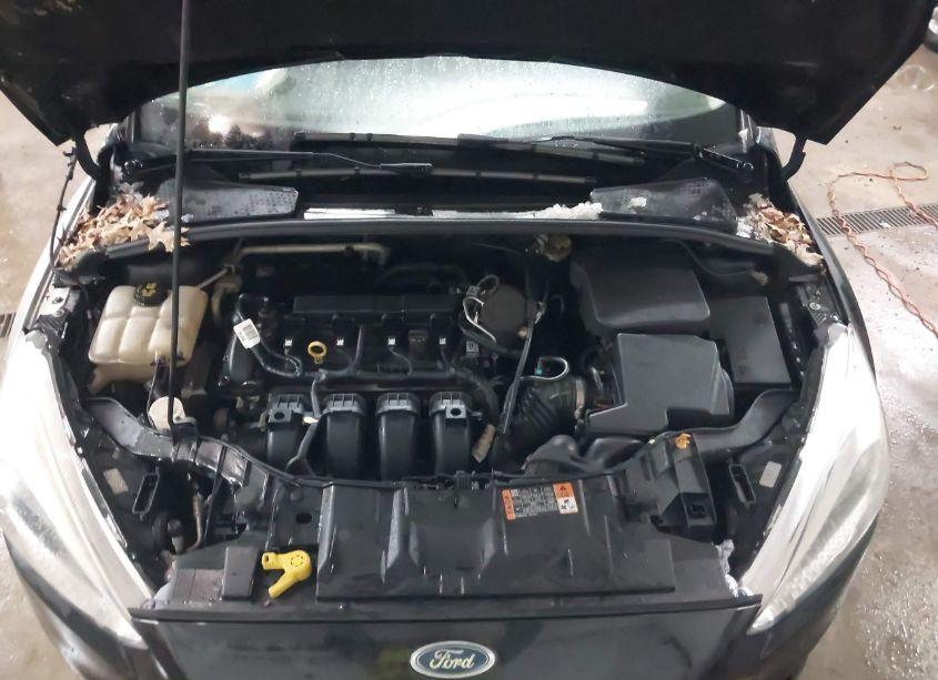 Photo 10 of 2015 Ford Focus SE (VIN 1FADP3K25FL280315)