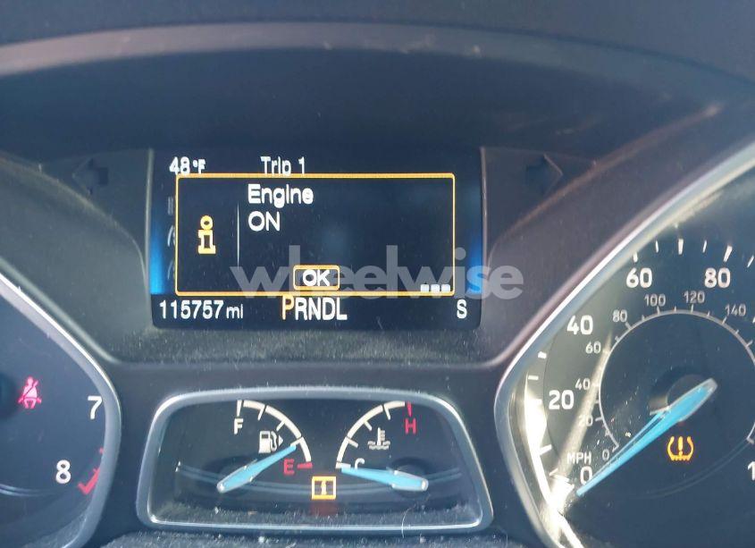 Photo 15 of 2015 Ford Focus SE (VIN 1FADP3K25FL307075)