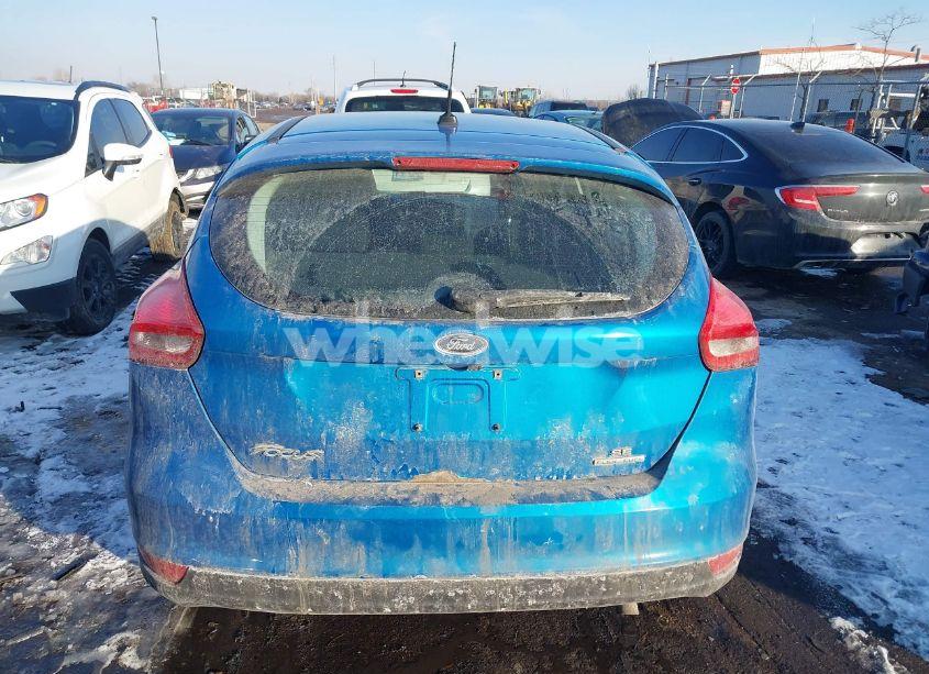 Photo 16 of 2015 Ford Focus SE (VIN 1FADP3K25FL307075)