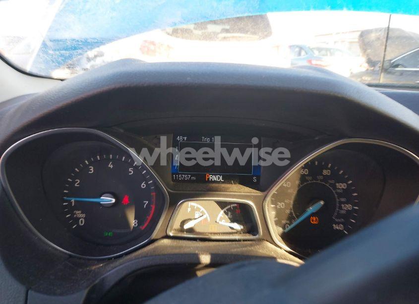 Photo 7 of 2015 Ford Focus SE (VIN 1FADP3K25FL307075)