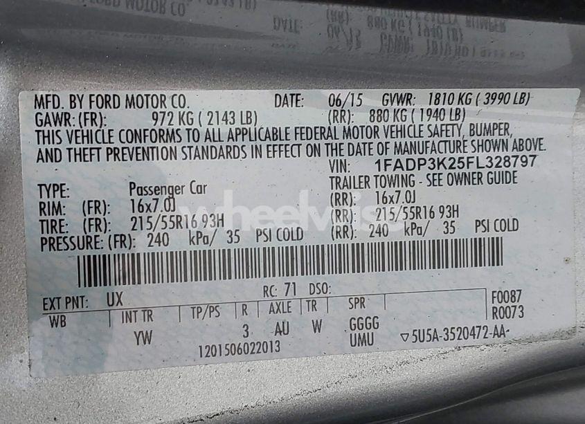 Photo 9 of 2015 Ford Focus SE (VIN 1FADP3K25FL328797)