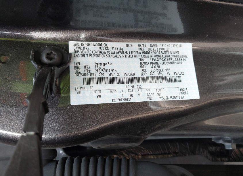 Photo 9 of 2015 Ford Focus SE (VIN 1FADP3K25FL355840)