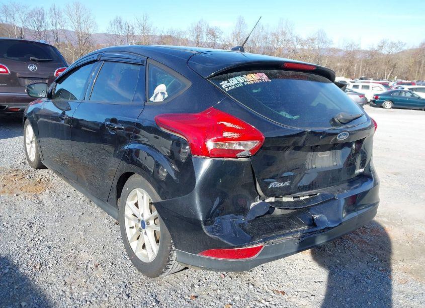 Photo 6 of 2016 Ford Focus SE (VIN 1FADP3K25GL204045)