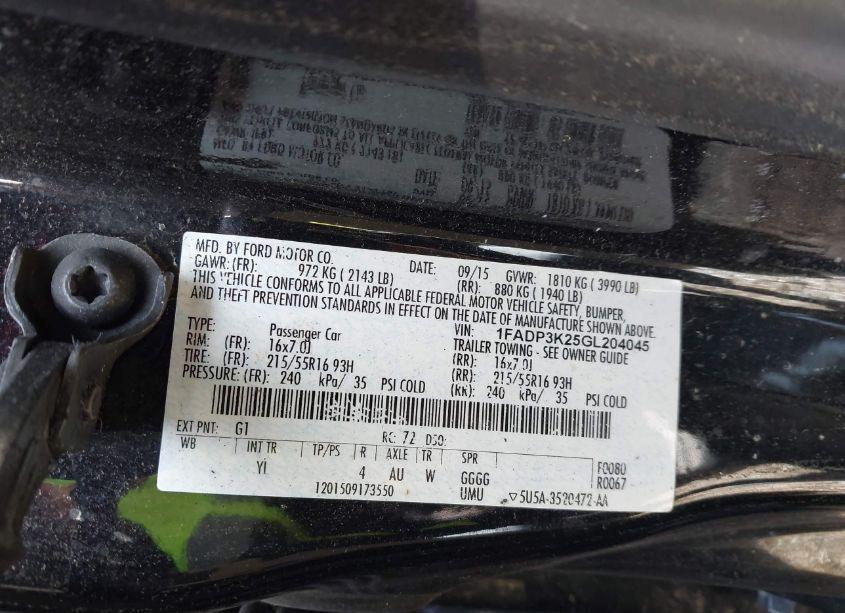 Photo 9 of 2016 Ford Focus SE (VIN 1FADP3K25GL204045)