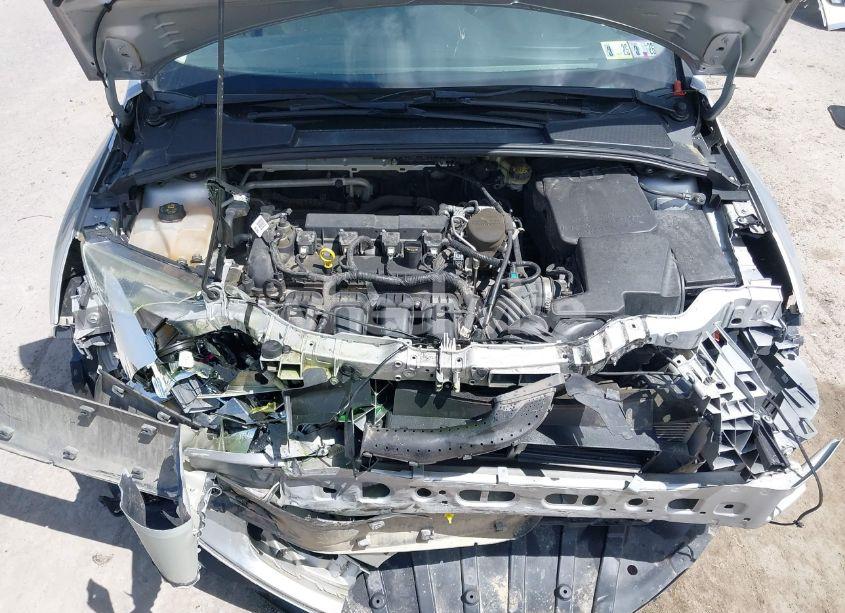 Photo 10 of 2016 Ford Focus SE (VIN 1FADP3K25GL266254)