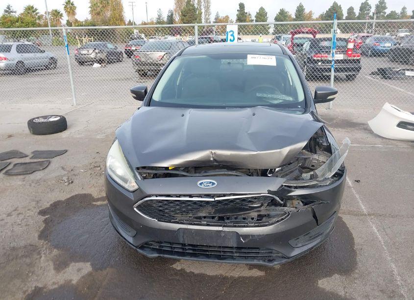 Photo 12 of 2016 Ford Focus SE (VIN 1FADP3K25GL270546)