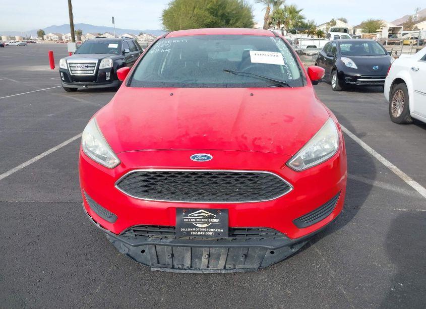 Photo 12 of 2016 Ford Focus SE (VIN 1FADP3K25GL286634)