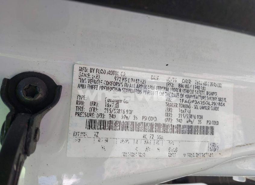 Photo 9 of 2016 Ford Focus SE (VIN 1FADP3K25GL297858)