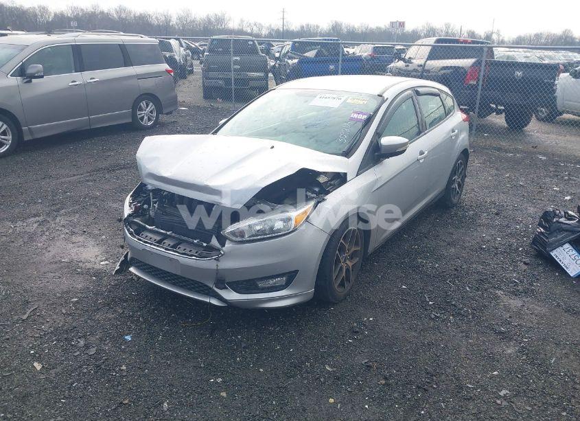 Photo 2 of 2016 Ford Focus SE (VIN 1FADP3K25GL309264)